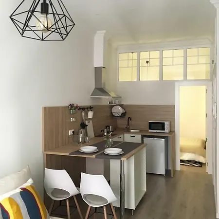 Apartment Munoz 1-2