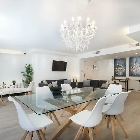 Stylish *New* Apartment In Alicante W/ 4 Bedrooms-3