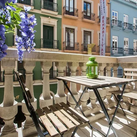 Stylish *New* Apartment In Alicante W/ 4 Bedrooms-2