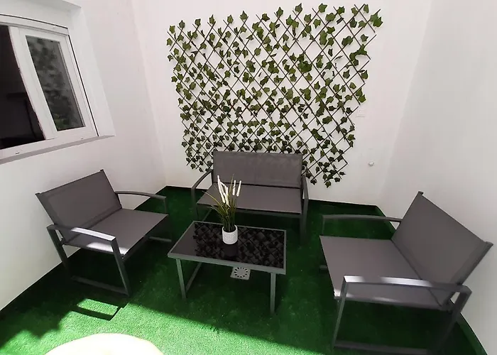 Tropical Garden Apartment Alicante