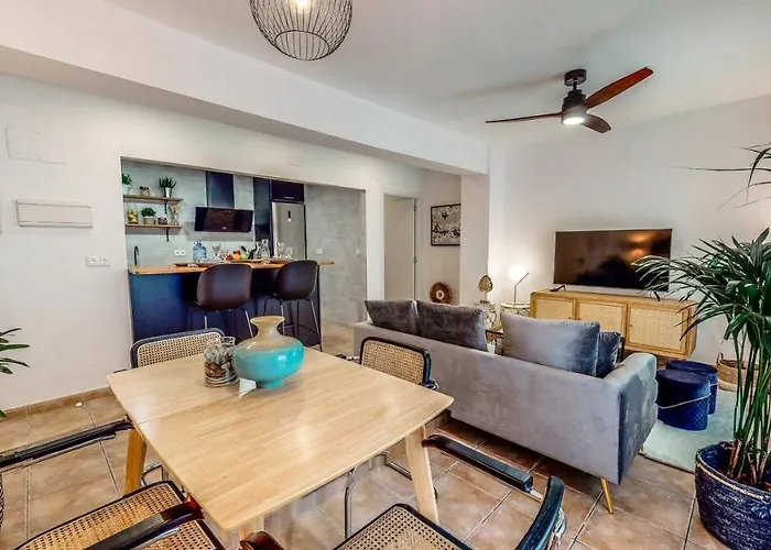 Holisplace- Lovely Apartment In Downtown Alicante