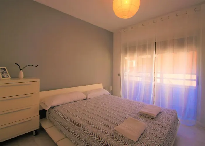 Apartamento CasaTuris con vistas a la playa del Postiguet A103 Alicante