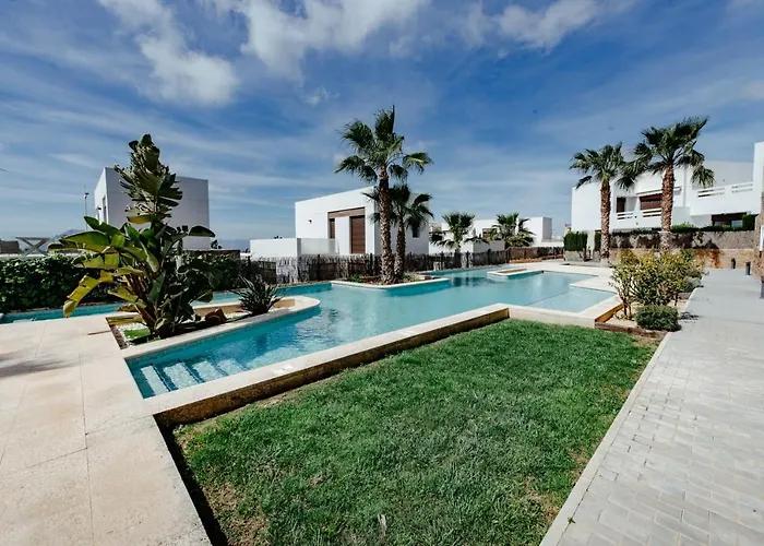Casita Rosa La Finca Golf Algorfa Alicante