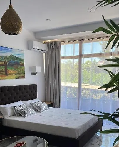 Suites 5* Lahcene Alicante