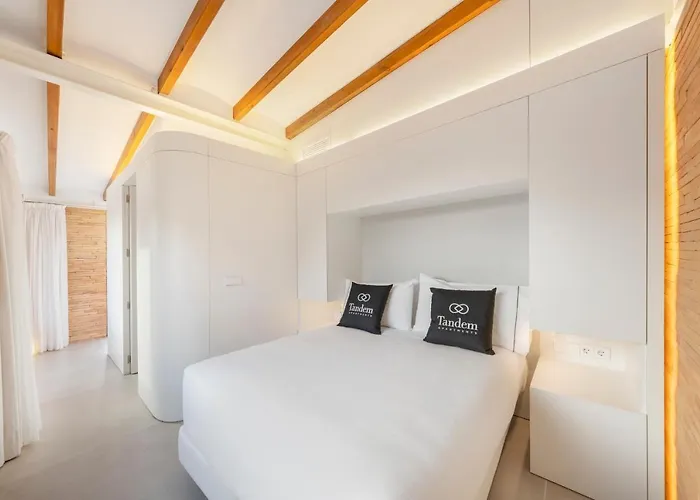 Tandem Portico Alicante Suites