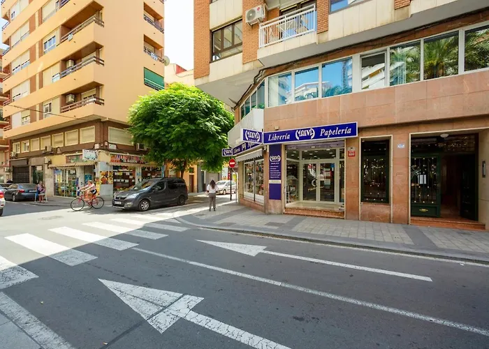 Mercado Central by United Renters Alicante
