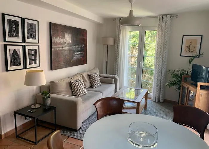 Apartamentos La Llum Alicante