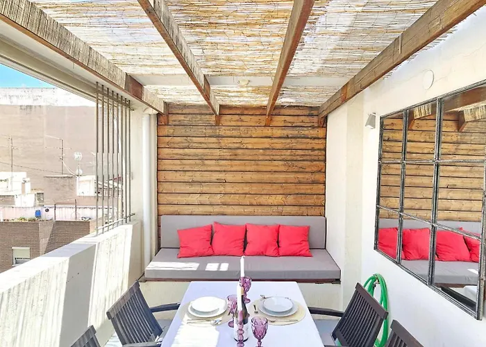 Amazing Attic In City Center Alicante