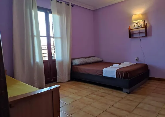 La Habitacion Del Piso Room In The Apartment Alicante