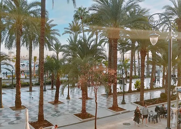 Alicantissima Marina & Beach Alicante