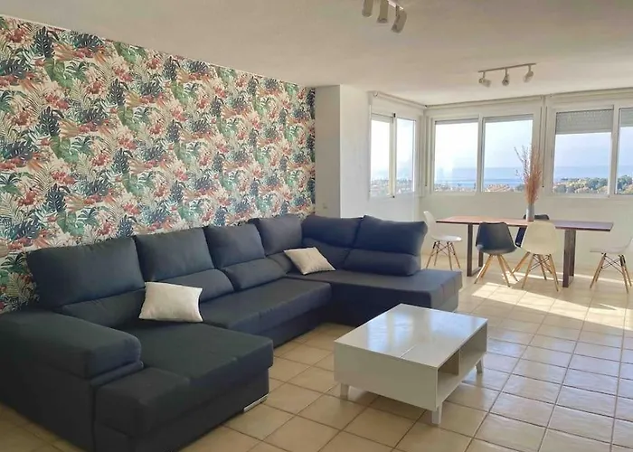 Sea Views Apartment Alicante