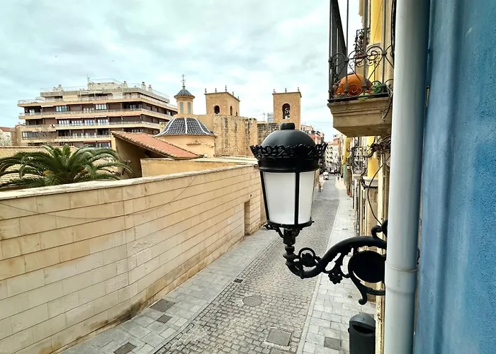 Apartamento Loft de piedra en centro histórico - Casco Antiguo Alicante