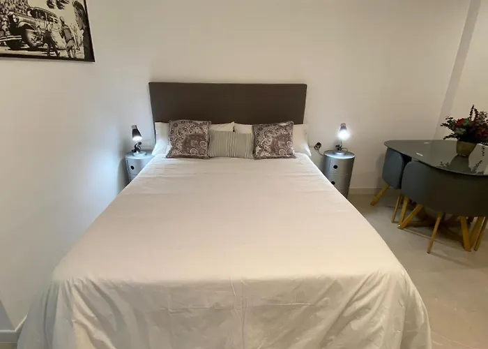 Apartment In City Center Alicante