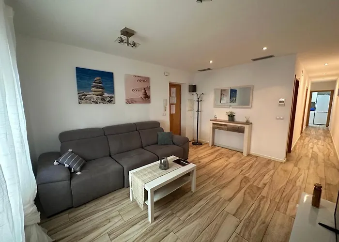 Carolinas Suit Alicante