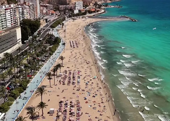 Modern,Cozy And Centric Apartment Next To Beach Alicante