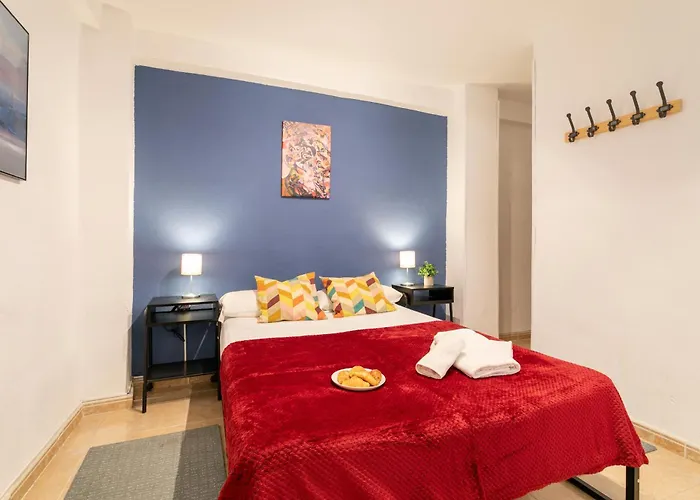 Santos Médicos, céntrico apartamento casco antiguo Alicante