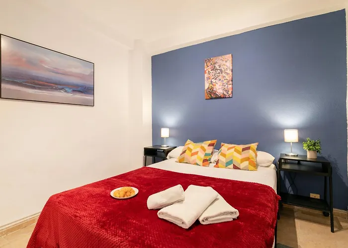 Santos Médicos, céntrico apartamento casco antiguo Alicante