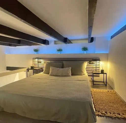 Stylish City-Center Apt 2 Bdrms Alicante