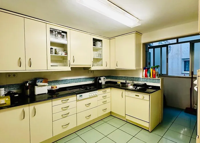 Habitación Baño Privado, TV y Netflix Alicante