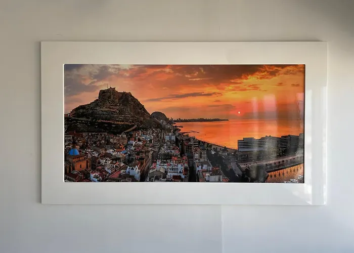 Apartment In City Center Alicante