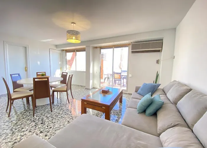 Grand Sea View Penthouse Apartment Alicante