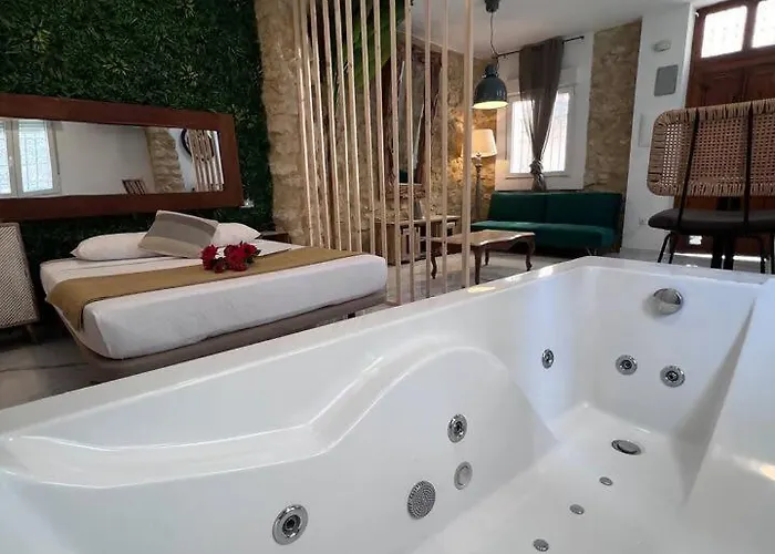 URBAN Premium Jacuzzi estudio céntrico Alicante