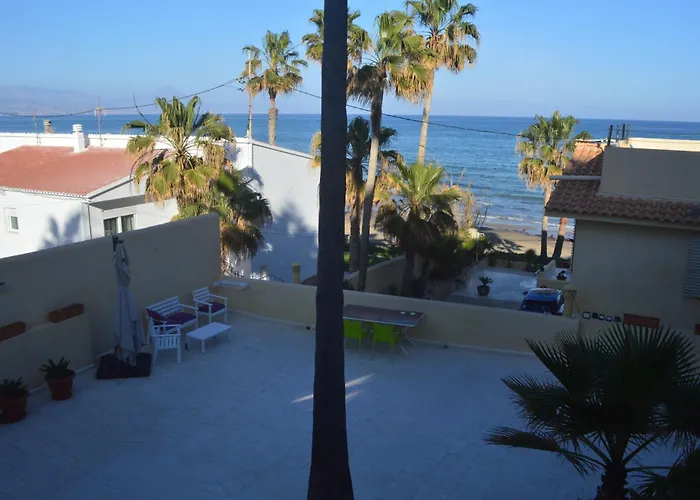Excepcional Apartamento LOFT a pie de playa en CHALET ROQUETES Alicante
