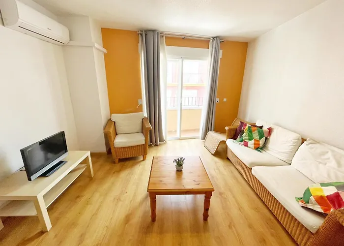 Central Market Guesthouse Alicante