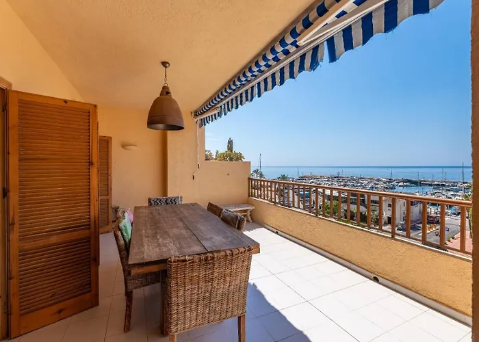Campomanes Luxury Terrace Apartment Alicante