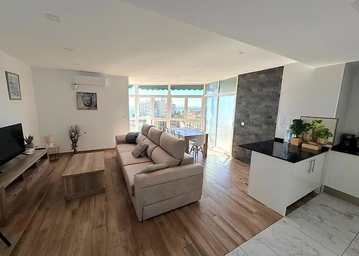 Apartamentos Premium Playa Postiguet 1ª Linea Alicante