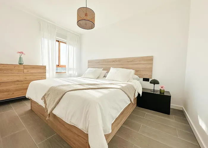 Precioso apartamento con piscina y vistas Alicante