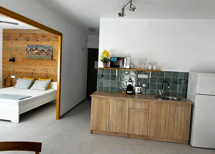 Cozy Apartment With Balcony Alicante
