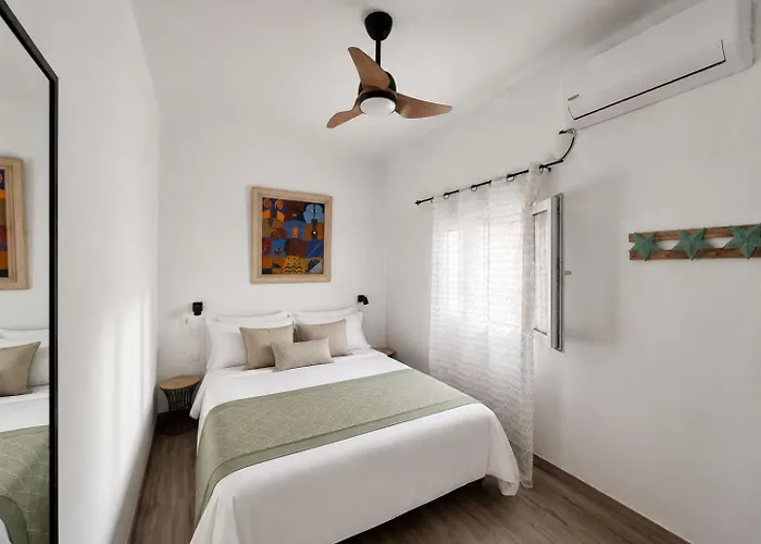Andrada's ROOMS Plaza Toros Alicante