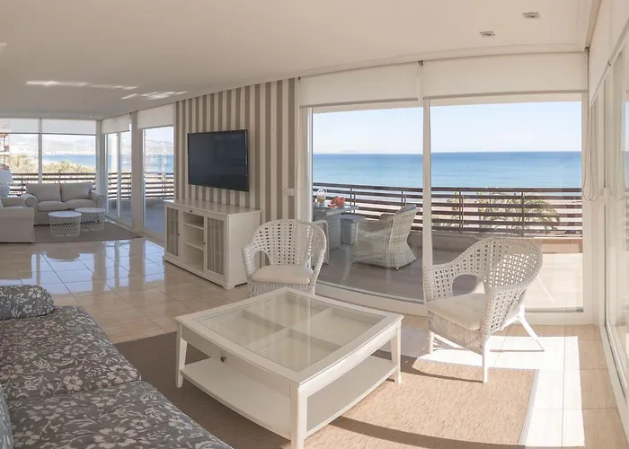Apartamentos Marta Playa Alicante