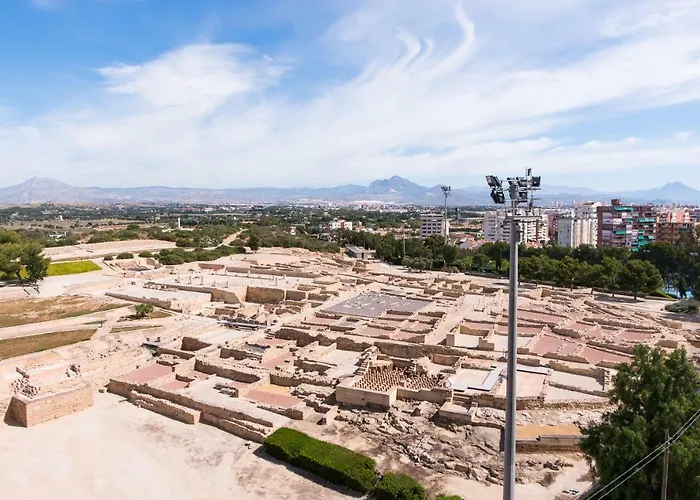 Two-Bedroom Apartment Diosa Tanit Alicante