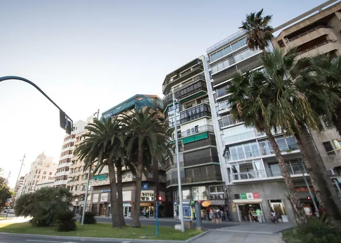 Beach, City Center And Entertainment Alicante