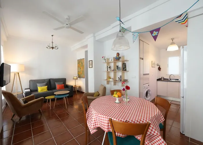Cozy Apartment City Hall Alicante