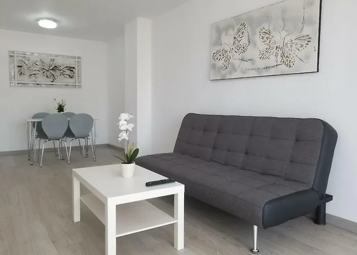 Avenida de Denia N11 close to the Beach Alicante
