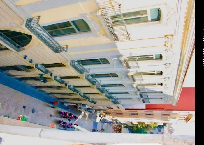 Large Flat Old Town Apartment Alicante