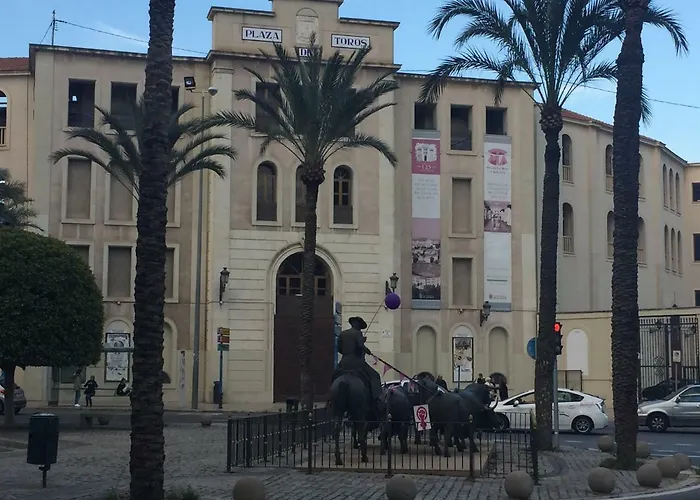 Centre Apartment Near Plaza De Toros Alicante