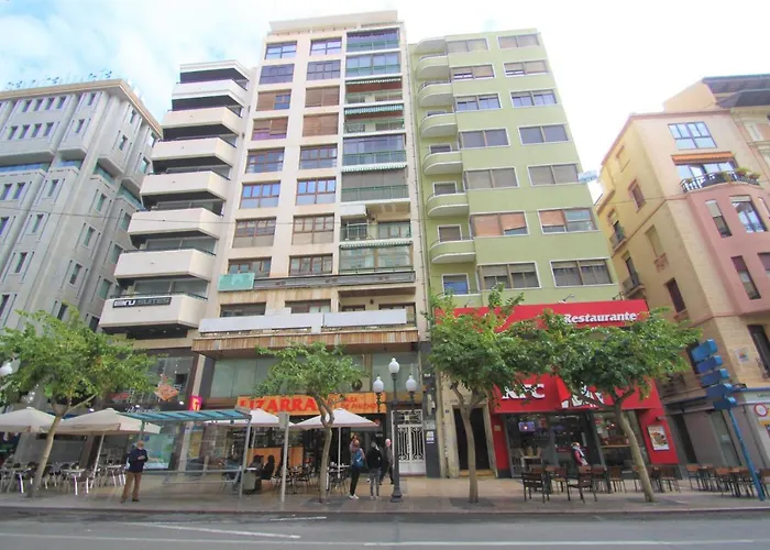 CasaTuris Rambla Méndez Núñez en el corazón de Alicante A109
